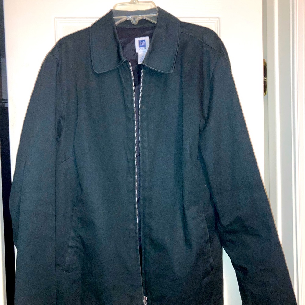 Sz Lrg-Women’s Black, Nylon, pocket jacket.